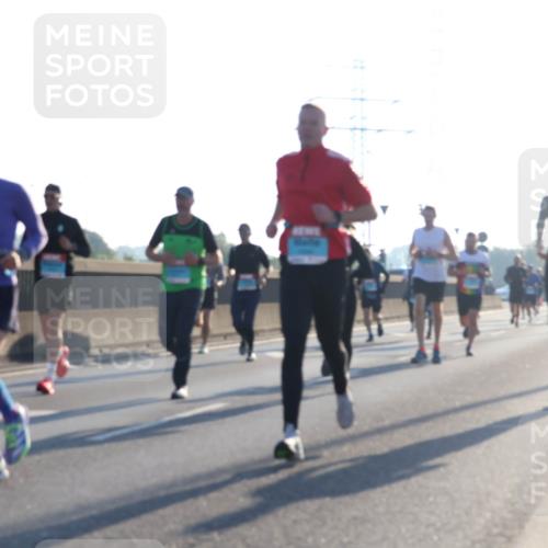 03.10.2025 - Köhlbrandbrückenlauf Luisa Fischer http://msf.ph/oto/8990426 03.10.2025 10:14:29 Position 3  meine-sportfotos.de