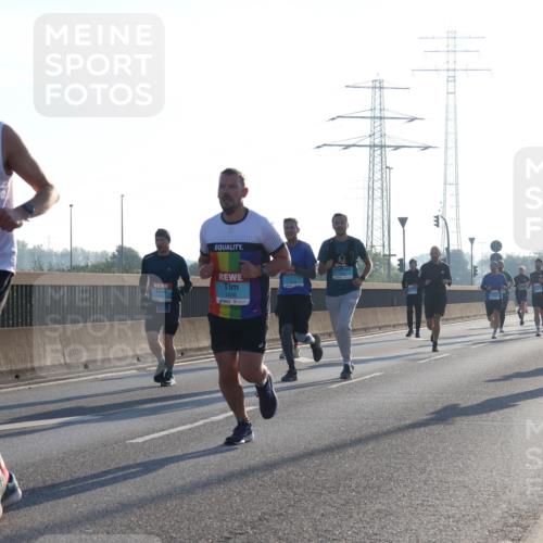 03.10.2025 - Köhlbrandbrückenlauf Luisa Fischer http://msf.ph/oto/8990455 03.10.2025 10:14:33 Position 3 1176, 1248 meine-sportfotos.de