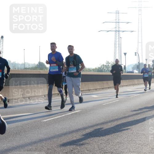 03.10.2025 - Köhlbrandbrückenlauf Luisa Fischer http://msf.ph/oto/8990466 03.10.2025 10:14:34 Position 3 1200 meine-sportfotos.de