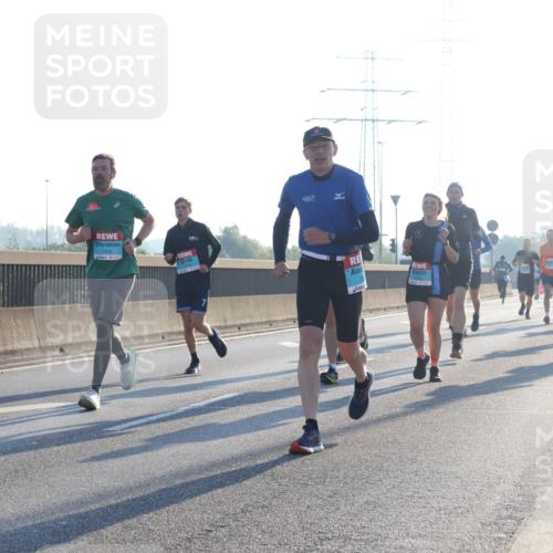 03.10.2025 - Köhlbrandbrückenlauf Luisa Fischer http://msf.ph/oto/8990528 03.10.2025 10:14:41 Position 3 1105 meine-sportfotos.de