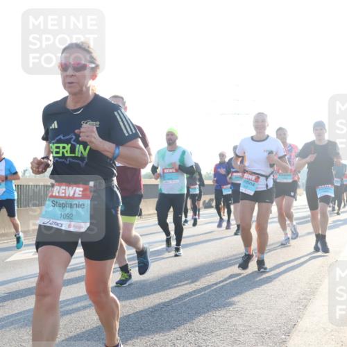 03.10.2025 - Köhlbrandbrückenlauf Luisa Fischer http://msf.ph/oto/8990651 03.10.2025 10:14:58 Position 3 1092, 1341 meine-sportfotos.de