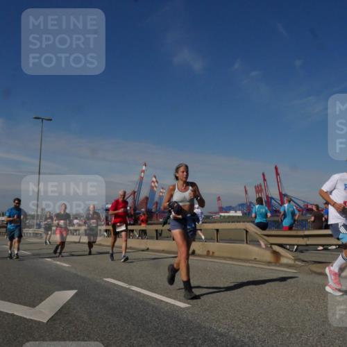 03.10.2025 - Köhlbrandbrückenlauf Matties Gatica Varas http://msf.ph/oto/8990663 03.10.2025 12:40:36 Position 2 1111, 4 meine-sportfotos.de