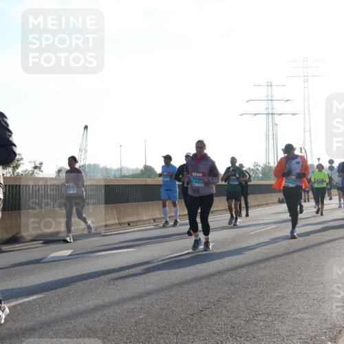 03.10.2025 - Köhlbrandbrückenlauf Luisa Fischer http://msf.ph/oto/8990719 03.10.2025 10:15:07 Position 3  meine-sportfotos.de