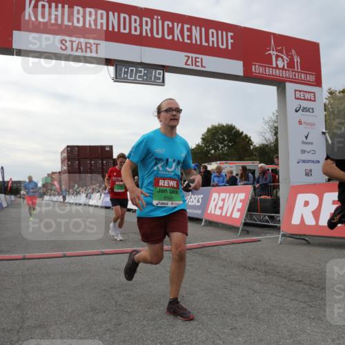 03.10.2025 - Köhlbrandbrückenlauf Yannick Fuchs http://msf.ph/oto/8990735 03.10.2025 16:02:17 Ziel 7171, 8049, 8509, 9115, 9409 meine-sportfotos.de