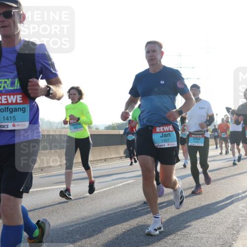 03.10.2025 - Köhlbrandbrückenlauf Luisa Fischer http://msf.ph/oto/8990762 03.10.2025 10:15:12 Position 3 1415, 1312, 1357, 3344, 1412 meine-sportfotos.de