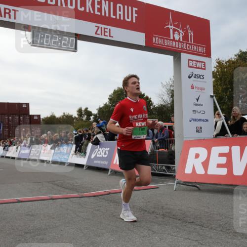 03.10.2025 - Köhlbrandbrückenlauf Yannick Fuchs http://msf.ph/oto/8990763 03.10.2025 16:02:18 Ziel 7171, 8049, 8509, 9115, 9409 meine-sportfotos.de