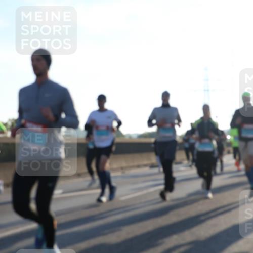 03.10.2025 - Köhlbrandbrückenlauf Luisa Fischer http://msf.ph/oto/8991080 03.10.2025 10:15:49 Position 3  meine-sportfotos.de