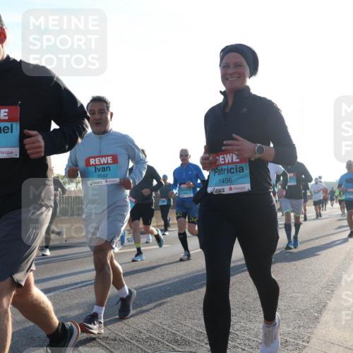 03.10.2025 - Köhlbrandbrückenlauf Luisa Fischer http://msf.ph/oto/8991145 03.10.2025 10:15:55 Position 3 1403, 3542, 1496 meine-sportfotos.de