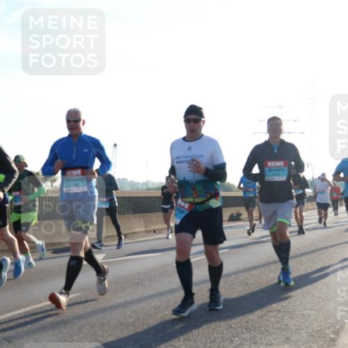 03.10.2025 - Köhlbrandbrückenlauf Luisa Fischer http://msf.ph/oto/8991158 03.10.2025 10:15:56 Position 3  meine-sportfotos.de