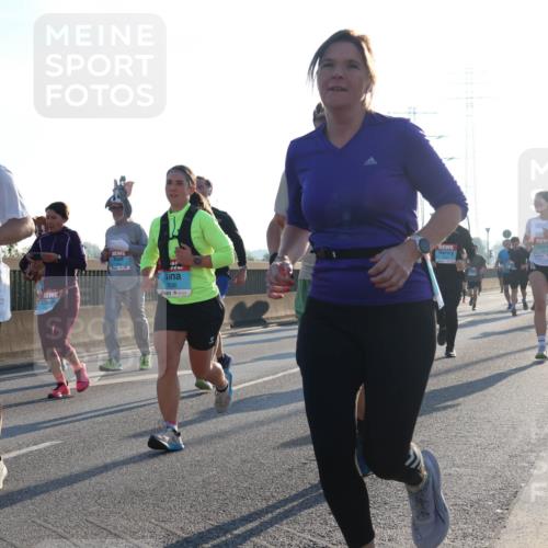 03.10.2025 - Köhlbrandbrückenlauf Luisa Fischer http://msf.ph/oto/8991224 03.10.2025 10:16:02 Position 3 3481, 1836 meine-sportfotos.de