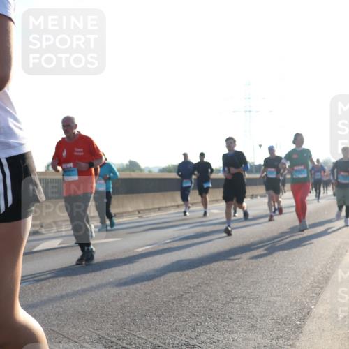 03.10.2025 - Köhlbrandbrückenlauf Luisa Fischer http://msf.ph/oto/8991261 03.10.2025 10:16:06 Position 3  meine-sportfotos.de