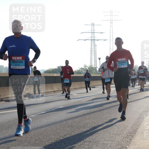 03.10.2025 - Köhlbrandbrückenlauf Luisa Fischer http://msf.ph/oto/8991345 03.10.2025 10:16:13 Position 3 3679, 1038, 1 meine-sportfotos.de
