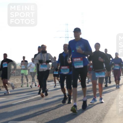 03.10.2025 - Köhlbrandbrückenlauf Luisa Fischer http://msf.ph/oto/8991420 03.10.2025 10:16:21 Position 3  meine-sportfotos.de