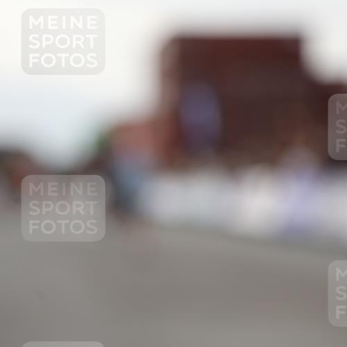 03.10.2025 - Köhlbrandbrückenlauf Yannick Fuchs http://msf.ph/oto/8991674 03.10.2025 16:02:57 Ziel 7125, 7278, 7386, 7673, 7923, 9023, 9294, 9619 meine-sportfotos.de