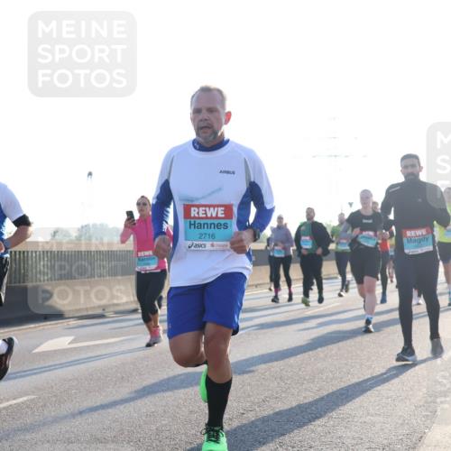 03.10.2025 - Köhlbrandbrückenlauf Luisa Fischer http://msf.ph/oto/8991721 03.10.2025 10:16:50 Position 3 1567, 2716 meine-sportfotos.de