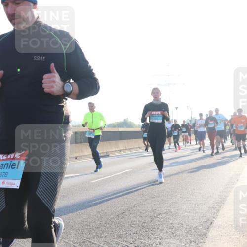 03.10.2025 - Köhlbrandbrückenlauf Luisa Fischer http://msf.ph/oto/8991821 03.10.2025 10:16:59 Position 3 3202, 1876 meine-sportfotos.de