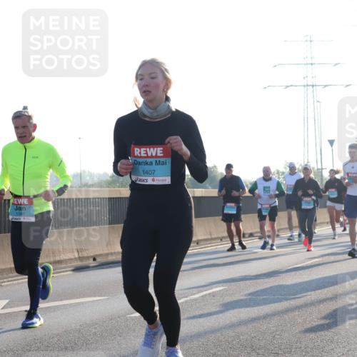 03.10.2025 - Köhlbrandbrückenlauf Luisa Fischer http://msf.ph/oto/8991835 03.10.2025 10:17:00 Position 3 1347, 1407 meine-sportfotos.de