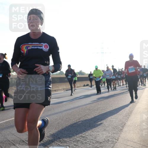 03.10.2025 - Köhlbrandbrückenlauf Luisa Fischer http://msf.ph/oto/8991936 03.10.2025 10:17:09 Position 3  meine-sportfotos.de