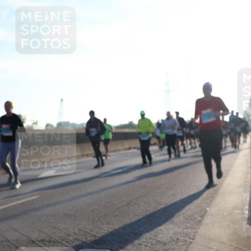03.10.2025 - Köhlbrandbrückenlauf Luisa Fischer http://msf.ph/oto/8991942 03.10.2025 10:17:09 Position 3  meine-sportfotos.de