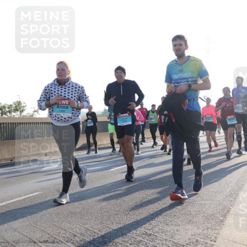 03.10.2025 - Köhlbrandbrückenlauf Luisa Fischer http://msf.ph/oto/8991979 03.10.2025 10:17:13 Position 3 1162, 3750 meine-sportfotos.de