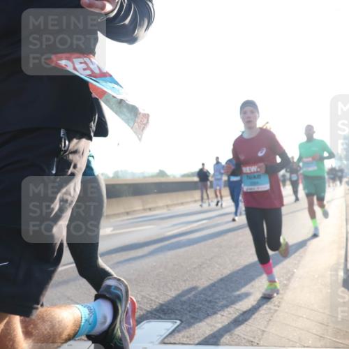 03.10.2025 - Köhlbrandbrückenlauf Luisa Fischer http://msf.ph/oto/8992034 03.10.2025 10:17:18 Position 3  meine-sportfotos.de
