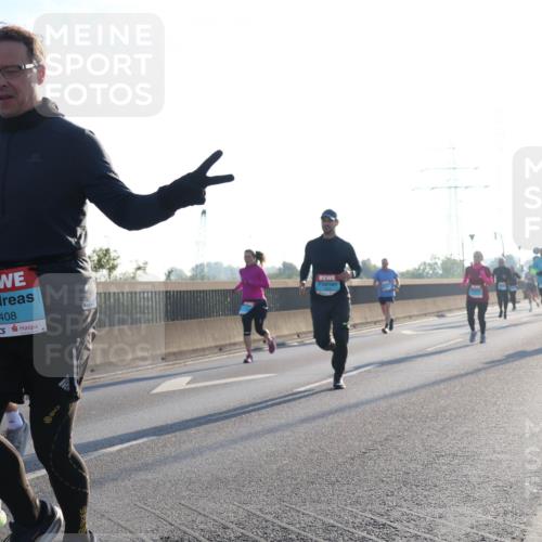 03.10.2025 - Köhlbrandbrückenlauf Luisa Fischer http://msf.ph/oto/8992090 03.10.2025 10:17:24 Position 3 2027, 1408, 5 meine-sportfotos.de