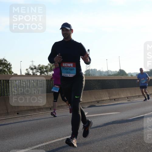 03.10.2025 - Köhlbrandbrückenlauf Luisa Fischer http://msf.ph/oto/8992101 03.10.2025 10:17:25 Position 3 1605 meine-sportfotos.de