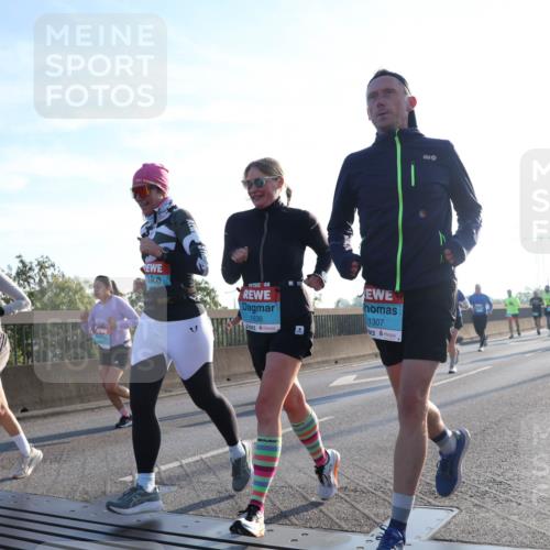 03.10.2025 - Köhlbrandbrückenlauf Luisa Fischer http://msf.ph/oto/8992206 03.10.2025 10:17:35 Position 3 1636, 1307 meine-sportfotos.de