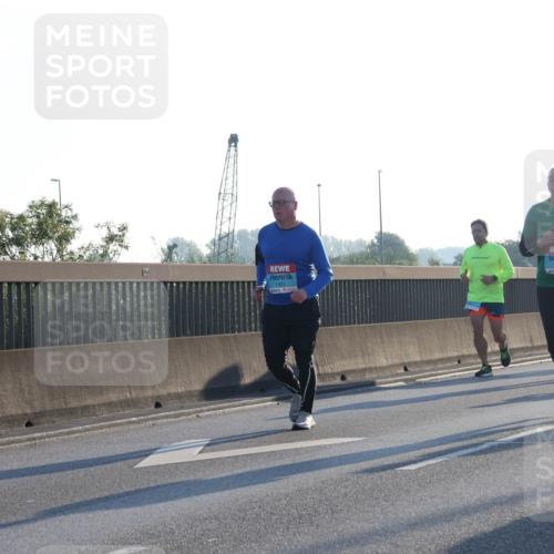 03.10.2025 - Köhlbrandbrückenlauf Luisa Fischer http://msf.ph/oto/8992226 03.10.2025 10:17:37 Position 3 1322, 3186 meine-sportfotos.de