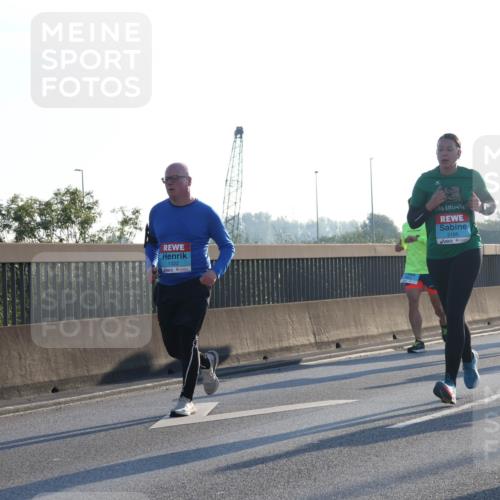 03.10.2025 - Köhlbrandbrückenlauf Luisa Fischer http://msf.ph/oto/8992233 03.10.2025 10:17:38 Position 3 1322, 3186 meine-sportfotos.de