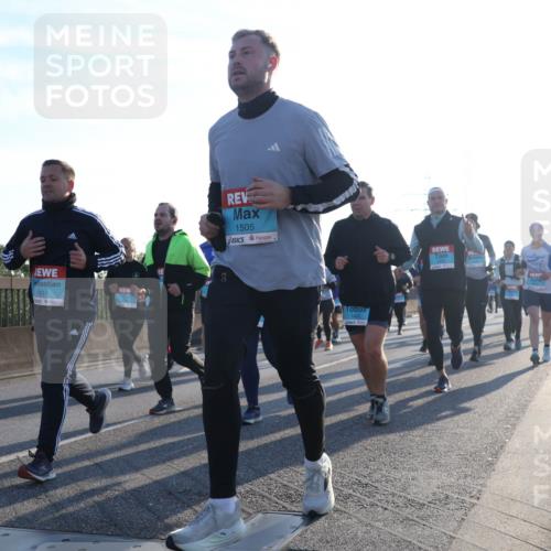 03.10.2025 - Köhlbrandbrückenlauf Luisa Fischer http://msf.ph/oto/8992370 03.10.2025 10:17:51 Position 3 1611, 1505 meine-sportfotos.de
