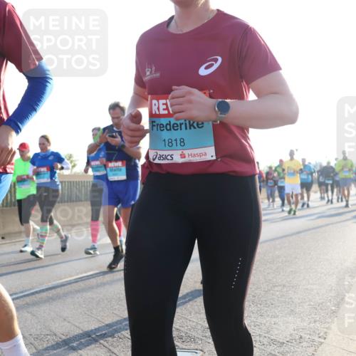 03.10.2025 - Köhlbrandbrückenlauf Luisa Fischer http://msf.ph/oto/8992609 03.10.2025 10:18:15 Position 3 1901, 1818 meine-sportfotos.de