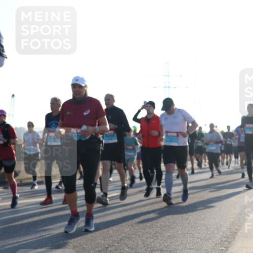 03.10.2025 - Köhlbrandbrückenlauf Luisa Fischer http://msf.ph/oto/8993049 03.10.2025 10:18:58 Position 3  meine-sportfotos.de