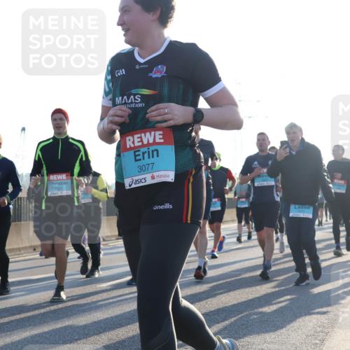 03.10.2025 - Köhlbrandbrückenlauf Luisa Fischer http://msf.ph/oto/8993117 03.10.2025 10:19:05 Position 3 1558, 1201, 4, 3077, 1372 meine-sportfotos.de