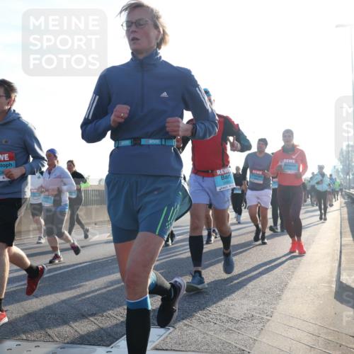 03.10.2025 - Köhlbrandbrückenlauf Luisa Fischer http://msf.ph/oto/8993212 03.10.2025 10:19:14 Position 3 170, 2450 meine-sportfotos.de