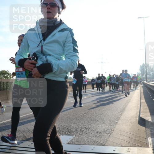03.10.2025 - Köhlbrandbrückenlauf Luisa Fischer http://msf.ph/oto/8993262 03.10.2025 10:19:18 Position 3 3619 meine-sportfotos.de