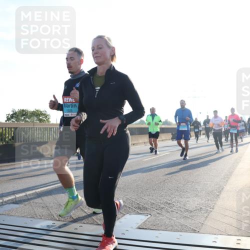 03.10.2025 - Köhlbrandbrückenlauf Luisa Fischer http://msf.ph/oto/8993494 03.10.2025 10:19:41 Position 3 1525 meine-sportfotos.de