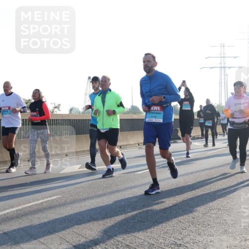 03.10.2025 - Köhlbrandbrückenlauf Luisa Fischer http://msf.ph/oto/8993502 03.10.2025 10:19:42 Position 3 2448 meine-sportfotos.de
