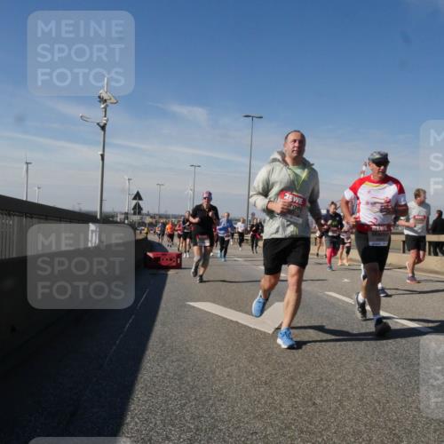 03.10.2025 - Köhlbrandbrückenlauf Matties Gatica Varas http://msf.ph/oto/8993583 03.10.2025 12:46:38 Position 2  meine-sportfotos.de