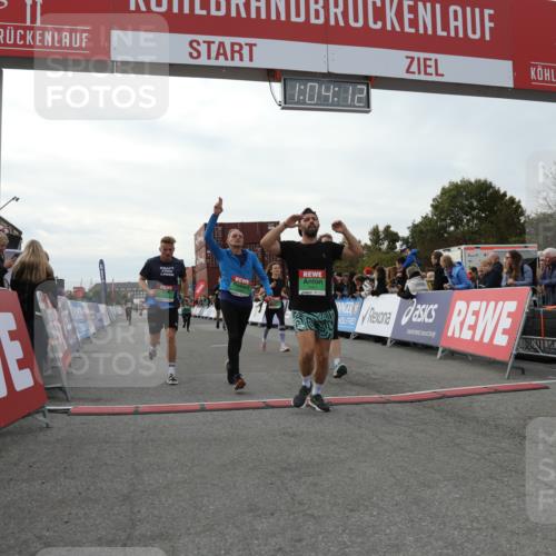 03.10.2025 - Köhlbrandbrückenlauf Yannick Fuchs http://msf.ph/oto/8993630 03.10.2025 16:04:10 Ziel 7281, 7297, 7392, 7451, 7466, 7599, 7611, 7798, 8082, 9149, 9306, 9377, 9562, 9618 meine-sportfotos.de