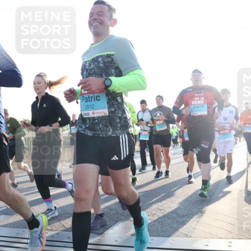 03.10.2025 - Köhlbrandbrückenlauf Luisa Fischer http://msf.ph/oto/8993670 03.10.2025 10:19:58 Position 3 2977, 2512, 3713, 3 meine-sportfotos.de