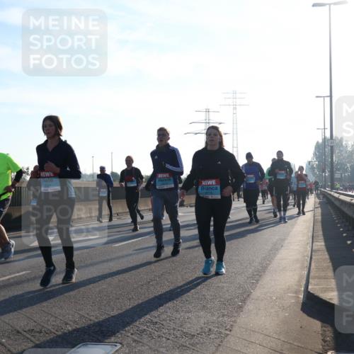 03.10.2025 - Köhlbrandbrückenlauf Luisa Fischer http://msf.ph/oto/8993811 03.10.2025 10:20:23 Position 3 2118 meine-sportfotos.de