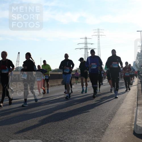 03.10.2025 - Köhlbrandbrückenlauf Luisa Fischer http://msf.ph/oto/8993830 03.10.2025 10:20:24 Position 3  meine-sportfotos.de