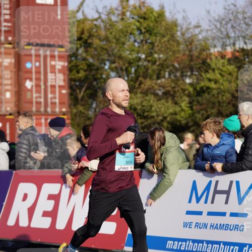 03.10.2025 - Köhlbrandbrückenlauf Michael Burmester http://msf.ph/oto/8994323 03.10.2025 09:56:08 Ziel 1230, 3183, 3223, 3249, 3337, 3593, 3834 meine-sportfotos.de