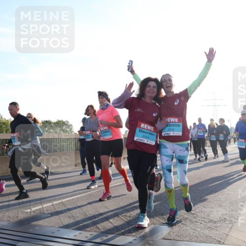 03.10.2025 - Köhlbrandbrückenlauf Luisa Fischer http://msf.ph/oto/8994414 03.10.2025 10:23:52 Position 3 2554, 2533 meine-sportfotos.de