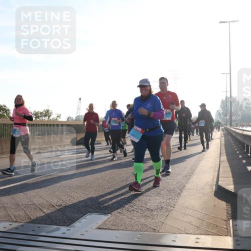 03.10.2025 - Köhlbrandbrückenlauf Luisa Fischer http://msf.ph/oto/8994427 03.10.2025 10:23:54 Position 3 3814, 00 meine-sportfotos.de