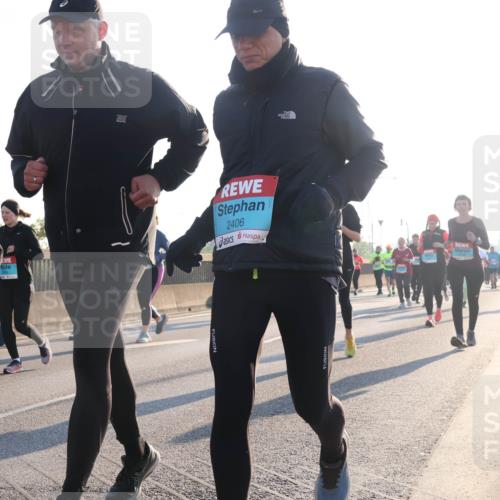 03.10.2025 - Köhlbrandbrückenlauf Luisa Fischer http://msf.ph/oto/8994466 03.10.2025 10:23:57 Position 3 2406 meine-sportfotos.de