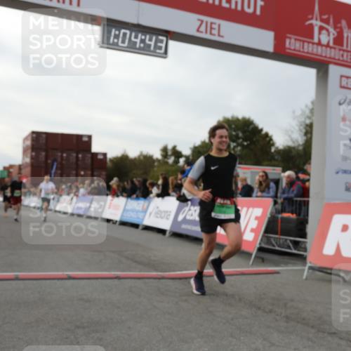 03.10.2025 - Köhlbrandbrückenlauf Yannick Fuchs http://msf.ph/oto/8994529 03.10.2025 16:04:41 Ziel 7147, 7192, 7248, 7425, 7513, 7526, 8254, 8937, 9696 meine-sportfotos.de