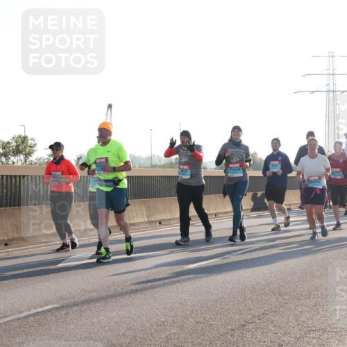 03.10.2025 - Köhlbrandbrückenlauf Luisa Fischer http://msf.ph/oto/8994551 03.10.2025 10:24:06 Position 3  meine-sportfotos.de