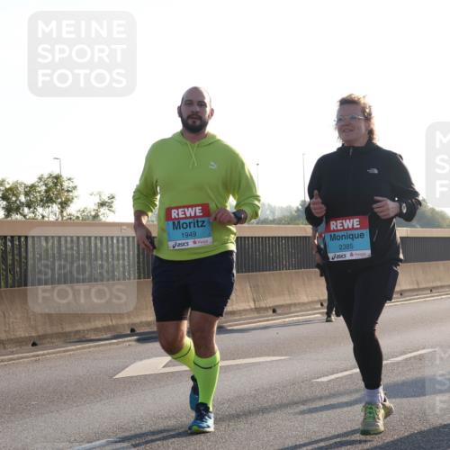 03.10.2025 - Köhlbrandbrückenlauf Luisa Fischer http://msf.ph/oto/8994892 03.10.2025 10:24:37 Position 3 1949, 2385 meine-sportfotos.de